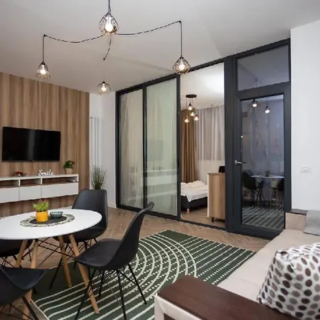 Apartment Trip *